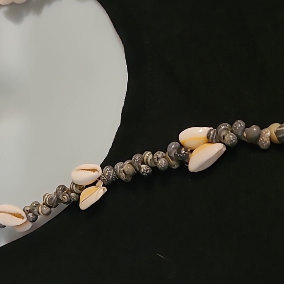 Shell Necklace - Tiny Snail Shell - Picture 2 of 3